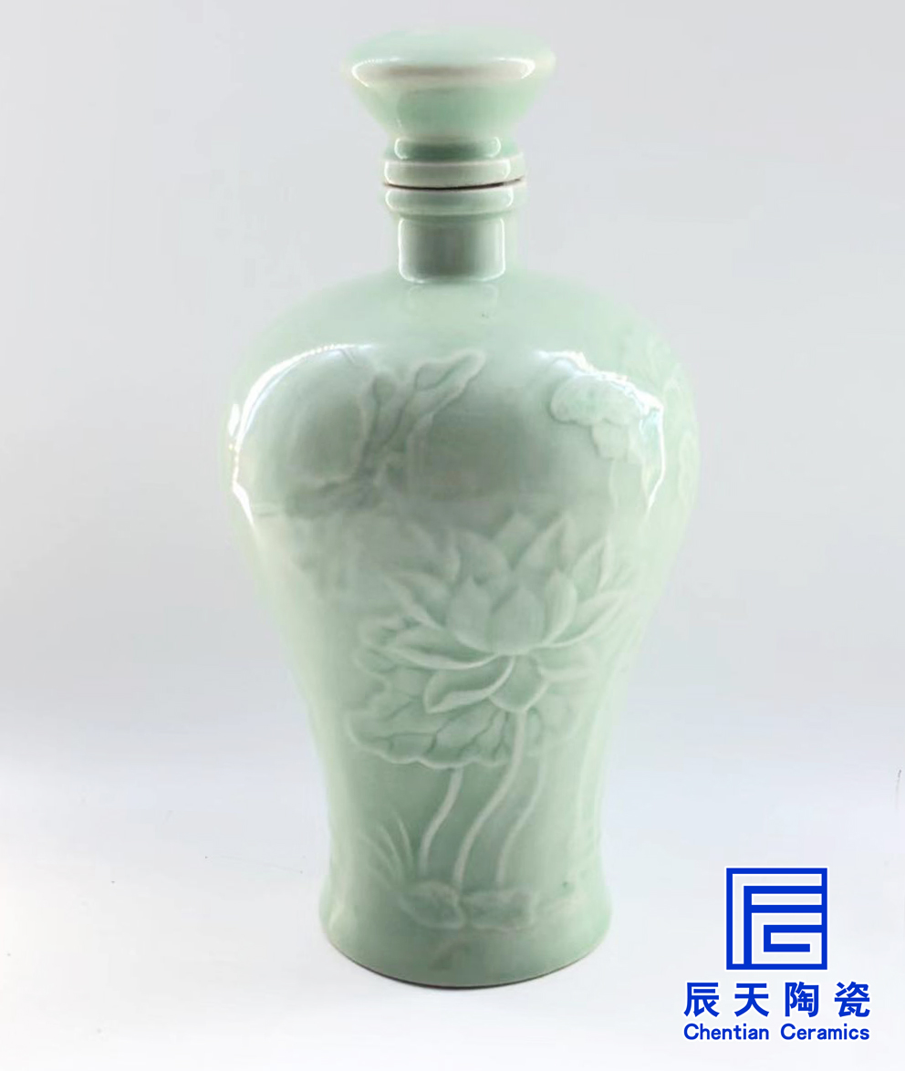 影青陶瓷酒瓶